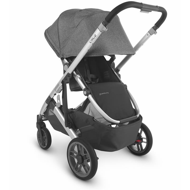 uppababy-cruz-stroller-v2-jordan-charcoal-melagesilverblack-learher-macrobaby-2_4edc4032-9ca6-473e-a911-7700286f93b2.jpg