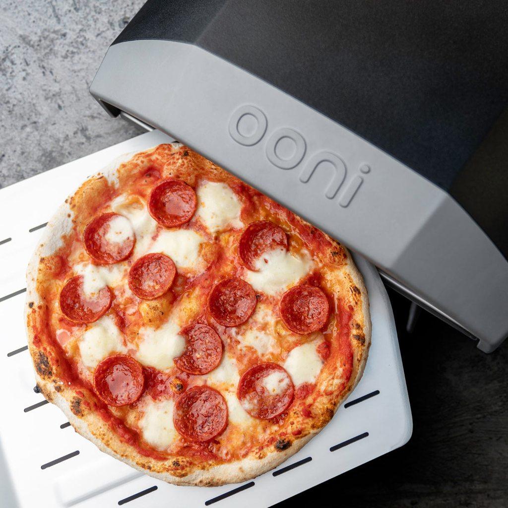 ooni-koda-12-gas-powered-outdoor-pizza-oven-bbq-land-5